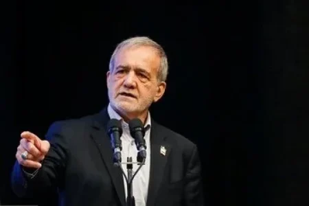 پزشکیان: تمرکز قدرت و مسئولیت در اختیار حلقه‌ای محدود از افراد، با اصول حکمرانی مطلوب سازگار نیست/ هدف دولت رویکردهای مبتنی بر گرایش‌های جناحی نیست